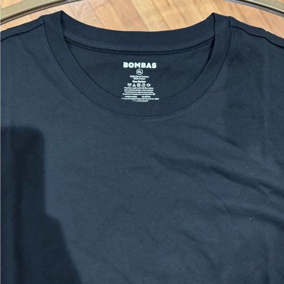 bombas men’s pima cotton crew neck t-shirt in black - Picture 2 of 6